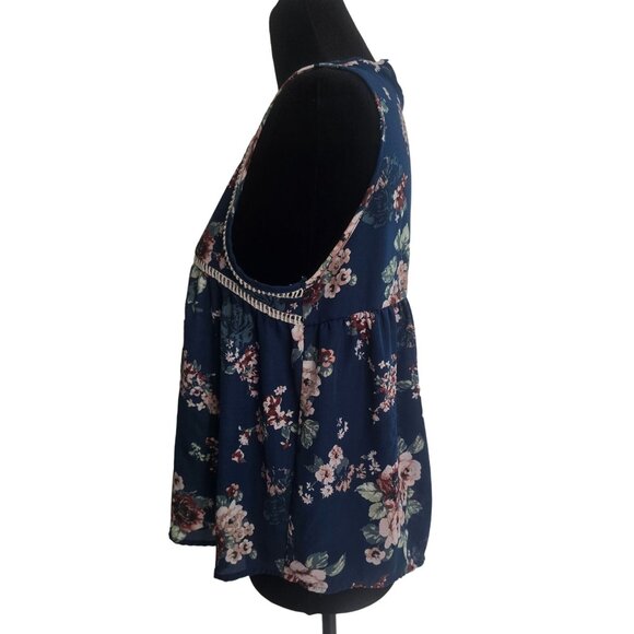 Liberty Love babydoll Floral Sleeveless Top Womens Medium Blue & Pink Rayon Blen - Picture 7 of 8